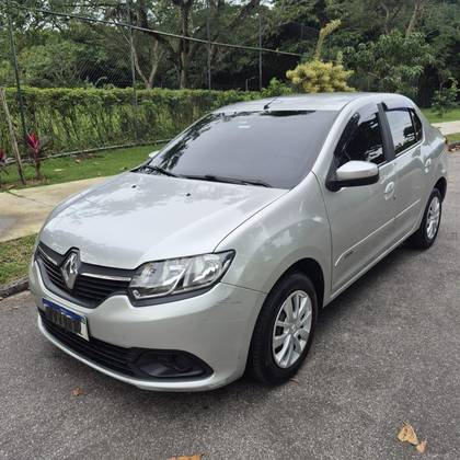 RENAULT LOGAN 1.6 EXPRESSION 8V FLEX 4P MANUAL RENAULT LOGAN 1.6 EXPRESSION 8V FLEX 4P MANUAL